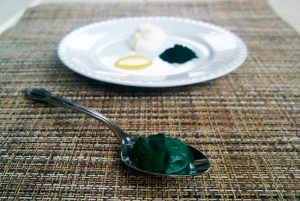 spirulina v prahu uporaba